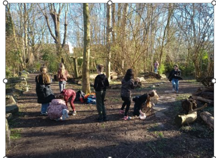 Vrolijk samen in de natuur