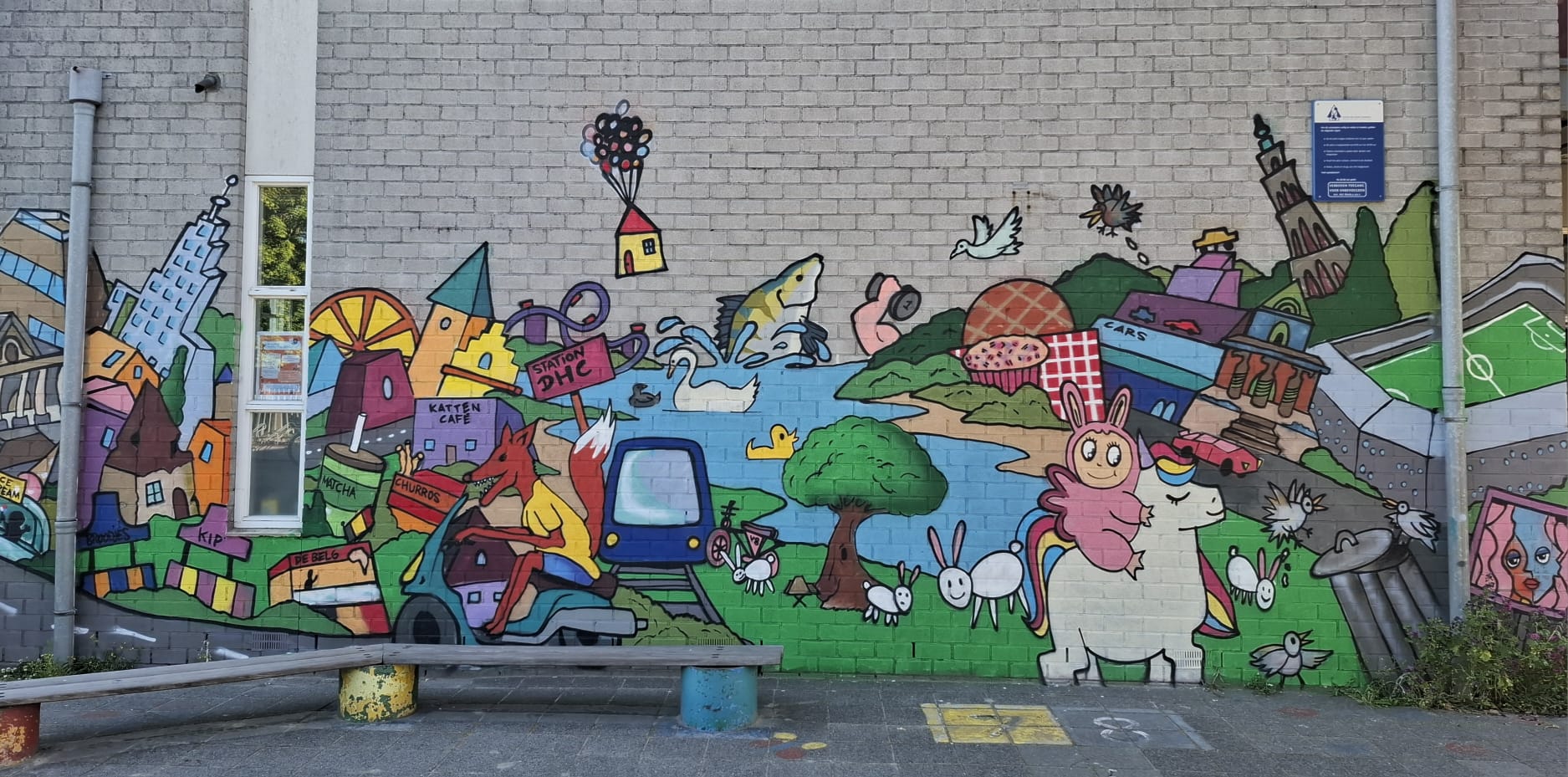 Graffiti wall bij IKC Dom Helder Camara: een blijvende handtekening van groep 8